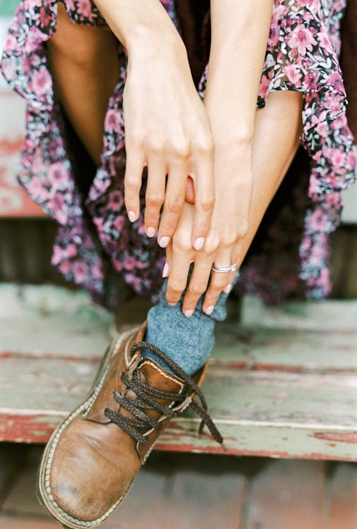 Looks com calça jeans preta para arrasar à noite